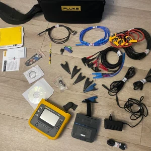Fluke 1736 and 1738 Three-Phase Power Quality Loggers