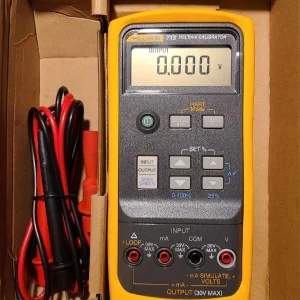 Fluke 715 Volt/mA Loop Calibrator
